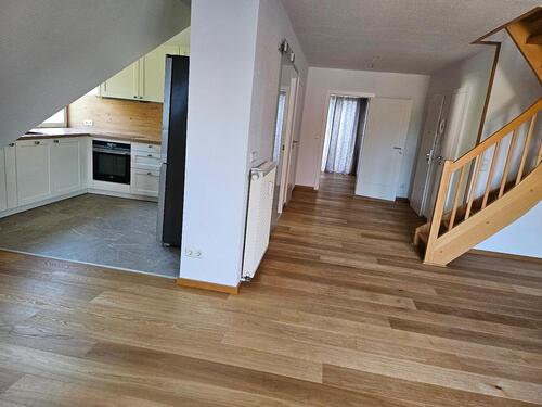 Foto - Teilmöblierte Maisonettewohnung mit Garage + Balkon in Jena-Nord