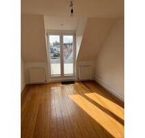 Altbau Wohnung 48 m2 Balkon Keller Dielen hell 3-Parteien 2.OG - Lübeck Sankt Gertrud