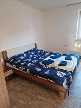 Foto - möblierte Wohnung mit 2 Schlafzimmer, Wohnküche und Badezimmer