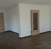 Gepflegtes Reiheneckhaus mit Garten in ruhiger Wohnsiedlung - Kastl