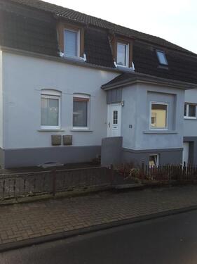 Foto - 3 ZKB Gäste-WC mit Balkon u. Garten in Betzdorf Bruche (Garage)