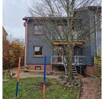 Komplett saniertes Reihenendhaus mit Carport und Terrasse - Twistringen