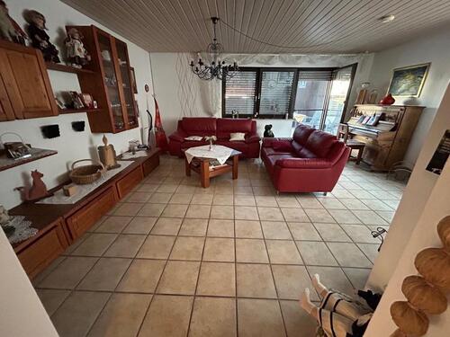 Foto - Verk. ruhige 4,5 Zi. Wohnung mit großer Terrasse zum Wohlfühlen