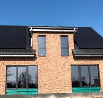 Energieeffizienter Neubau Erstbezug DHH - Detmold Hakedahl