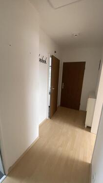 Foto - Charmante 3-Zimmer-Wohnung im Grünen mit guter Anbindung