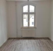 Frisch renovierte 3-Zimmer-Wohnung im 1.Obergeschoss zu vermieten! - Duisburg Hamborn