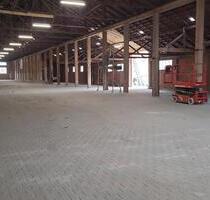 Große Lagerhalle in Rotenburg - 2.000,00&nbsp;EUR Kaltmiete, ca.&nbsp; 1,21&nbsp;m&sup2; in Rotenburg an der Fulda (PLZ: 36199)