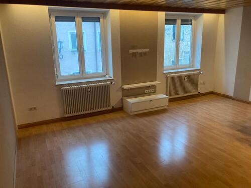 Foto - Etagenwohnung zur Miete in Tüßling