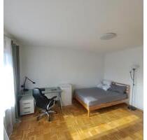 Für die FRAU_Ab sofort: Helles, möbliertes WG,Balkon,Gäste-WC - Freiburg im Breisgau Haslach