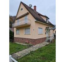 Einfamilienhaus zum Verkauf - 250.000,00 EUR Kaufpreis, in Neckargerach (PLZ: 69437)