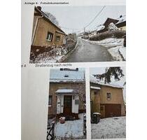 Haus mit großen Grundstück - 75.000,00&nbsp;EUR Kaufpreis, ca.&nbsp; 100,00&nbsp;m&sup2; in Klingenthal (PLZ: 08248)