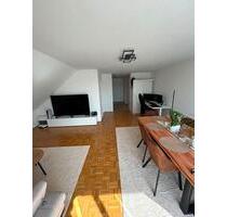 2-Zimmer-Dachgeschosswohnung mit Garage in Kfg. (provisionsfrei) - Kaufungen