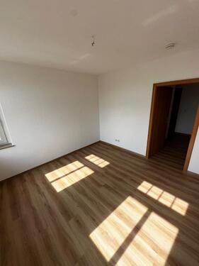 Foto - Ruhiges, Idyllisches Wohnen** 2-Zimmer-Wohnung in der nähe vom Reuß-Park.