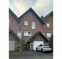 Reihenmittelhaus in Elkenroth, 4 Schlafzimmern, 2 Bäder, Garage