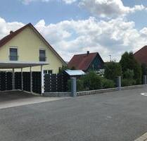 Freistehendes Einfamilienwohnhaus mit Garten, Garage, Carport - Memmelsdorf