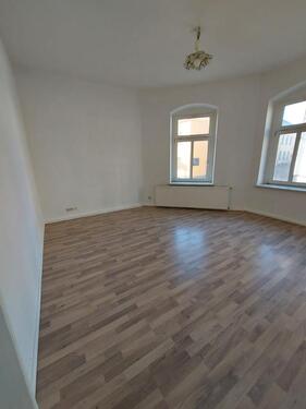 Foto - 2,5-Zimmer-Wohnung mit Küche + Wannenbad