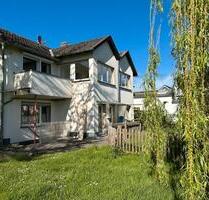 Schöne großzügige drei Zimmer Wohnung mit Balkon und Garten - Unkel