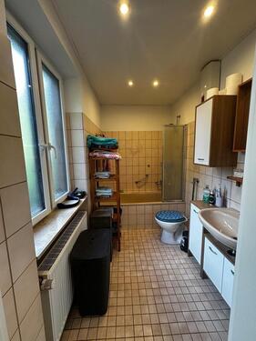 Foto - Wohnung 2 Zimmer, Küche, Bad, Balkon, Waschraum, Garage