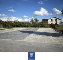 Heimelige Neubauwohnung mit Balkon, EBK und Fußbodenheizung! Lift! ERSTBEZUG - Arnsdorf