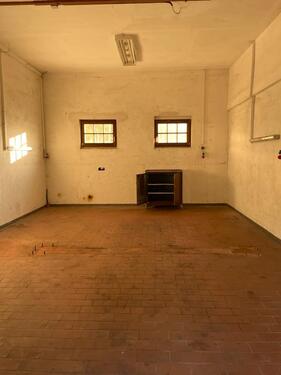 Foto - Lagerraum frei - 450,00&nbsp;EUR Miete,