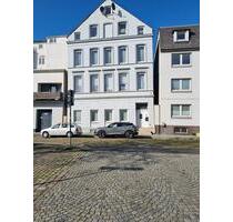 Mehrfamilienhaus - 450.000,00&nbsp;EUR Kaufpreis, ca.&nbsp; 293,00&nbsp;m&sup2; in Bremerhaven (PLZ: 27568) Mitte