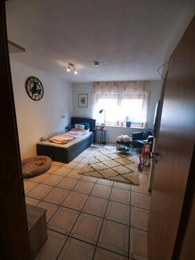 Foto - sonnige 1.5 Zimmer ELW Wohnung (45qm) ab 1.10 frei