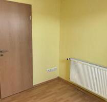 Ab 01.12.: 2 Zimmer Single Wohnung in Hain- Gründau