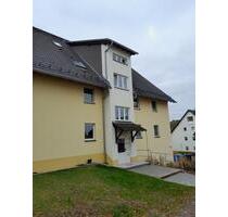 Neu Sanierte 5-Raum Wohnung in ruhiger Lage von Stollberg - Stollberg (Erzgebirge)