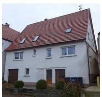 Einfamilienhaus in Römerstein - 997,00&nbsp;EUR Kaltmiete, ca.&nbsp; 110,00&nbsp;m&sup2; in Römerstein (PLZ: 72587)