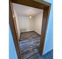 Frisch gestrichene EG Altbau Wohnung in Papenburg