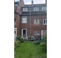 Reihenhaus zu verkaufen - 430.000,00 EUR Kaufpreis, ca.  80,00 m² in Hamburg (PLZ: 22047) Wandsbek