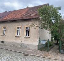 Sanierungsbedürftige Doppelhaushälfte mit Potenzial - Schwedt (Oder)