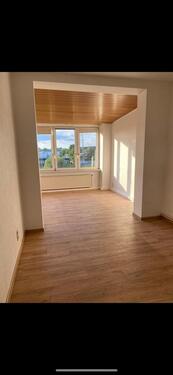 Foto - Schöne kernsanierte 4 ZKB Wohnung Citynähe