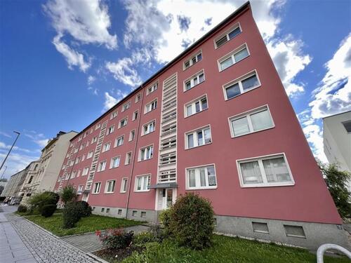 Foto - Sanierte 3-Zimmer-Whg. in Chemnitz-mit Balkon und EBK-340 kalt