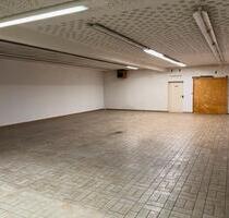 Lager zu vermieten in Achern - 1.200,00&nbsp;EUR Kaltmiete, ca.&nbsp; 230,00&nbsp;m&sup2; in Achern (PLZ: 77855)