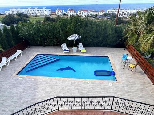 Foto - Renovierte4SZ+2 BZ Villa, Pool,großes Grundstück EsentepeKyrenia