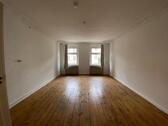 Foto - unvermietete 2-Zimmer-Wohnung im Mehrfamilienhaus Altbau von 1904