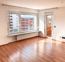 Helle 3,5-Zimmer-Wohnung mit Balkon, Einbauküche, Balkonkraftwerk - Hemmingen