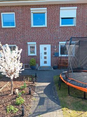 Foto - Schönes Reihenmittelhaus in Neumeimersdorf