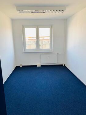 Foto - Büro Gewerbe Producing Atelier Studio Lager Office Hobby