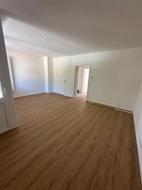 Foto - Frisch sanierte 3 ZKB + Balkon mit guter Anbindung in Altenhagen