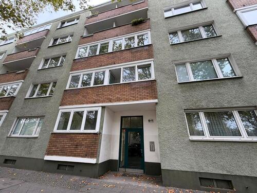 Foto - 4-Zimmer-Wohnung mit großem Potenzial