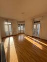 Foto - Altbau WG-Zimmer mit Erker und Sonne
