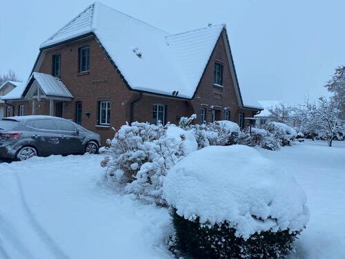 Foto - Zweifamilienhaus mit großer Lagerhalle