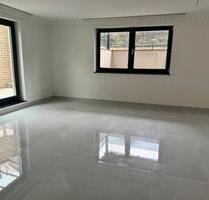 Stilvolle, exklusive 3-Zi-Wohnung mit Terrasse und Stellplatz in bevorzugter ruhiger Lage - Lübeck Alt-Travemünde / Rönnau