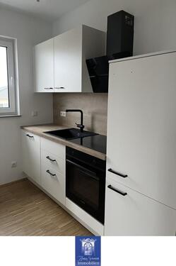 Foto - Willkommen im modernen Erstbezug! Perfekter Zuschnitt, EBK, schöner Balkon und Lift!