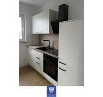 Willkommen im modernen Erstbezug! Perfekter Zuschnitt, EBK, schöner Balkon und Lift! - Arnsdorf