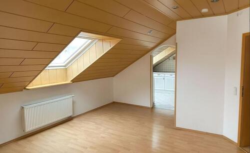 Foto - Schöne 3 ZKB DG Wohnung in 66482 Zweibrücken zu vermieten