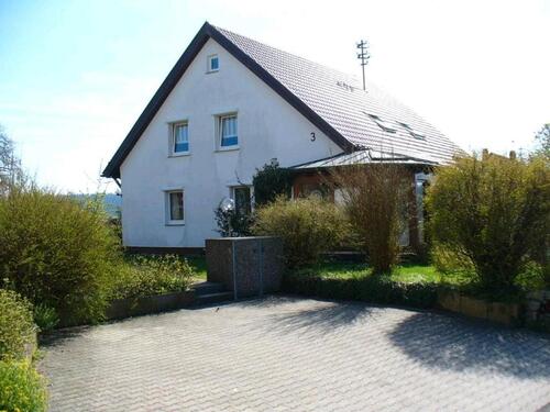 Foto - 5 Zimmer Dachgeschoßwohnung zur Miete in Alfdorf