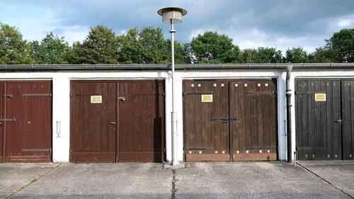 Foto - Garage mieten Blumenstraße Mügeln mit Strom Auto parken PKW